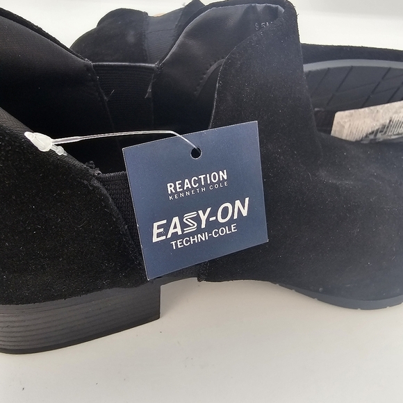 Kenneth Cole Reaction Side EZ-ON Ankle Booties Black Suede Women’s Size 9.5 - Picture 11 of 15